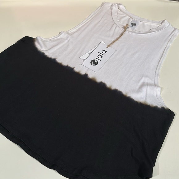 Jala Muscle Tank Top - Picture 3 of 8